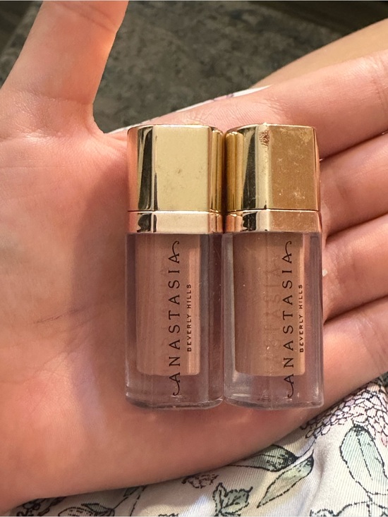 Anastasia Beverly Hills Other - Anastasia Beverly Hills Mini Highlighter Duo - Champagne Nude Glow